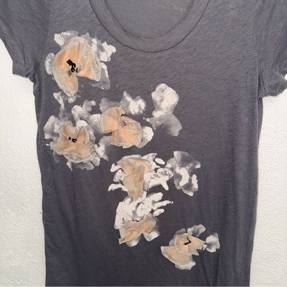 J. Crew Charcoal Grey Embellished V-neck Heathered Tee Size Large - Picture 4 of 7